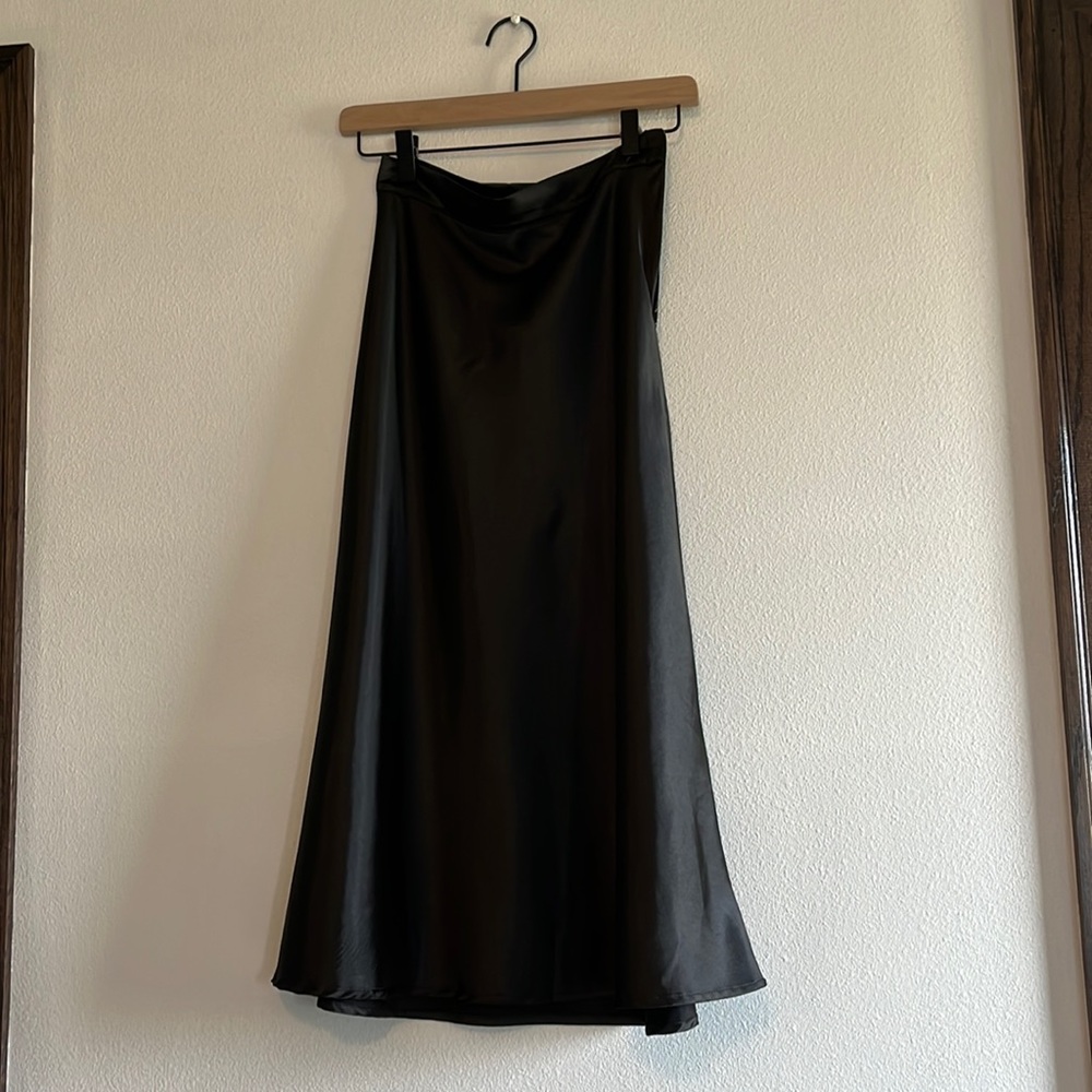 Satin black high waisted midi skirt